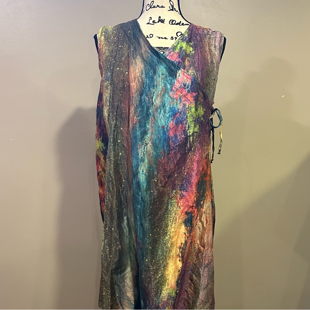 Bryn Walker Zen Taffeta Nebulosa Abstract Print Asymmetrical Hem Wrap Tunic - Picture 14 of 16
